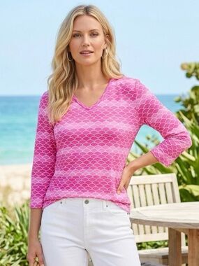 Melly M Signature Vibrant Pink Print Top